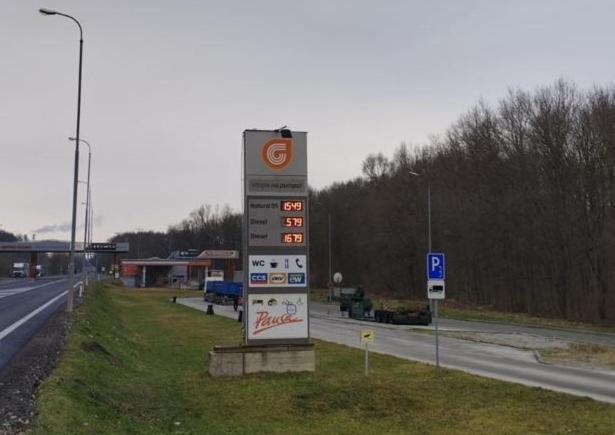 Gas Truck Centrum Holic Exterior foto